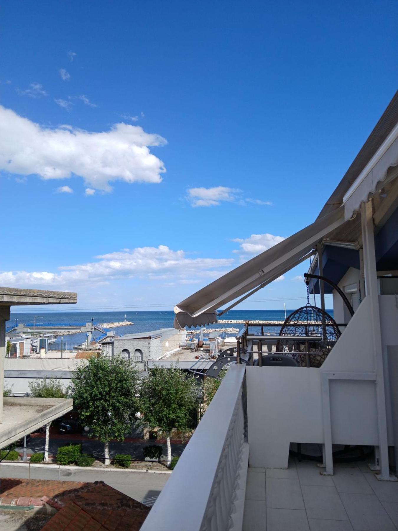Paralía Apartmani Dedalus מראה חיצוני תמונה